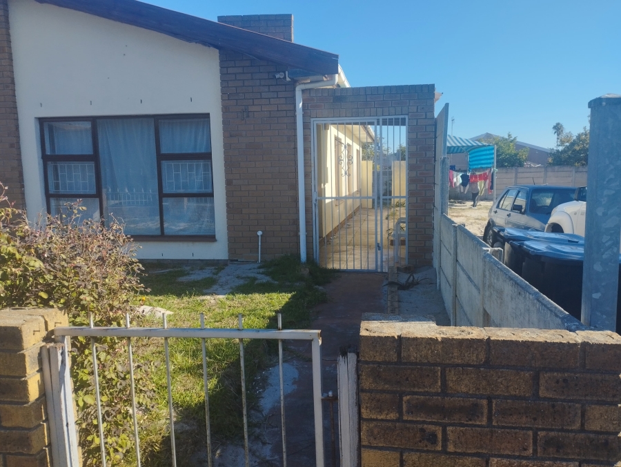 3 Bedroom Property for Sale in Highbury Western Cape